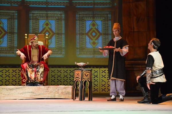 "Məlikməmməd" tamaşası<br> © Gənc Tamaşaçılar Teatrı