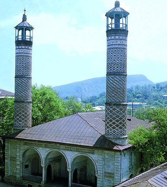 Yuxarı Gövhər ağa məscidi<br> © Şuşa şəhəri, XIX əsr