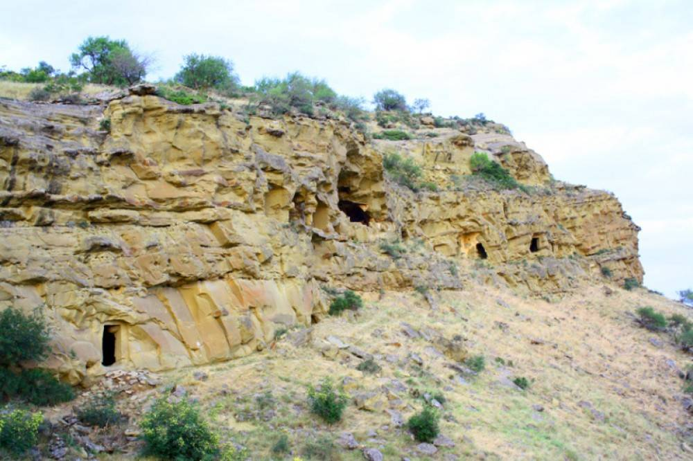 Keşikçidağda mağara<br> © Azərbaycan Dövlət İnformasiya Agentliyi (AZƏRTAC), 2014