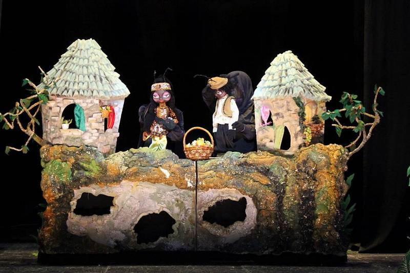 "Tık-tık və Taq-Taq"ın nağılı<br> © Azərbaycan Dövlət Kukla Teatrı