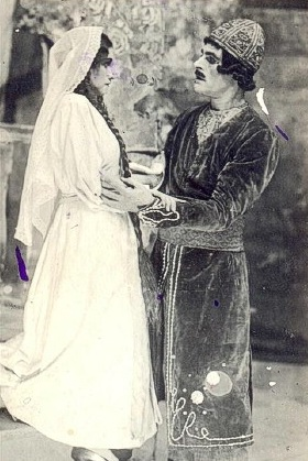 "Aşıq Qərib" operası<br> © H.Sarabski Aşıq Qərib rolunda